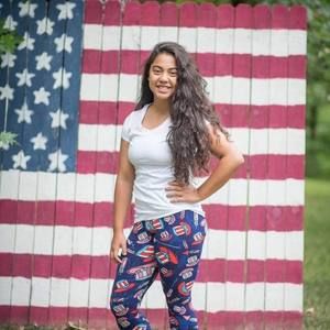 Meet your Posher, Sade